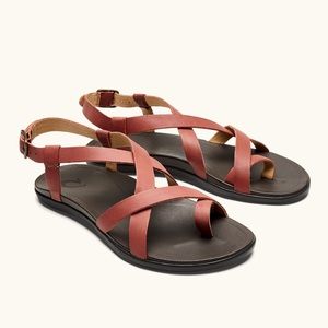 OluKai leather sandals